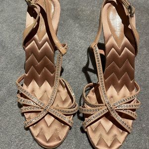 Blush pink BCBG studded rhinestones heels size 36.5
